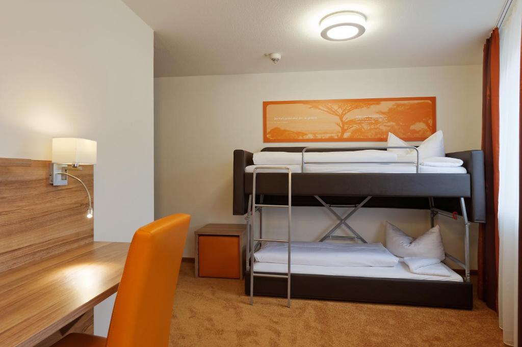 Hotel Zur Post Лайпхайм Стая снимка