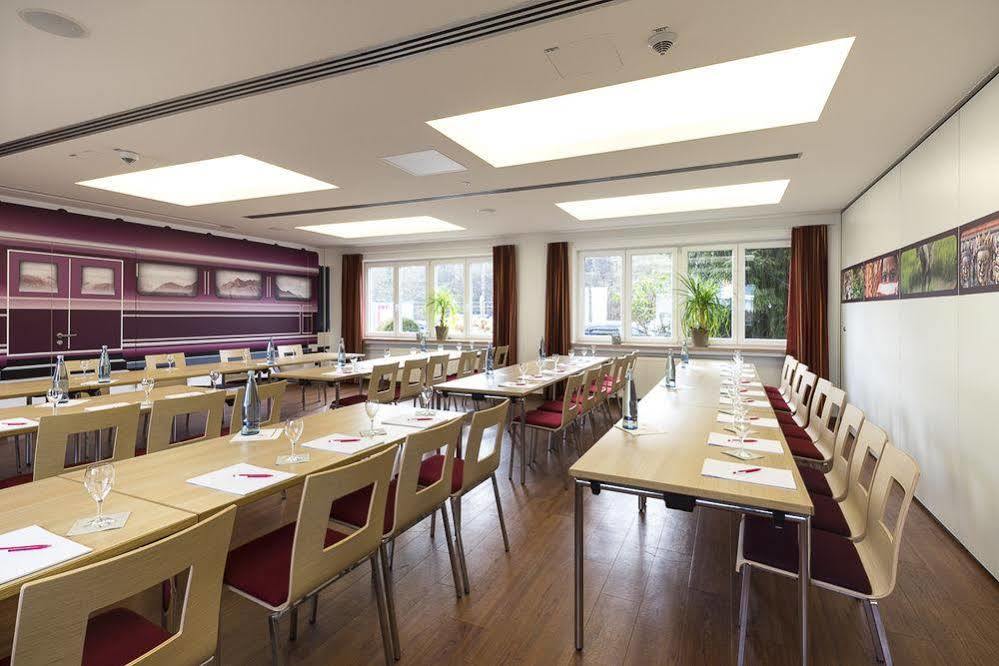 Hotel Zur Post Лайпхайм Екстериор снимка